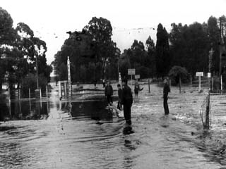 Transradio - Inundacion calle 1967